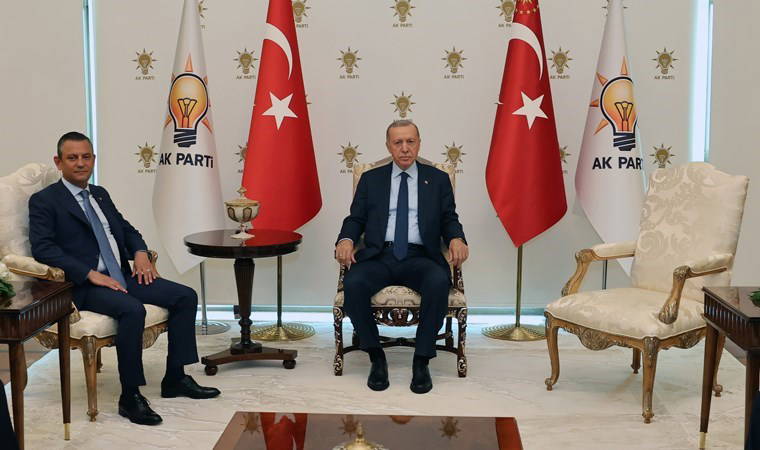 Özgür Özel'den Erdoğan ile görüşmesine dair ilk açıklama: 'Boş koltuk' sorusuna yanıt verdi