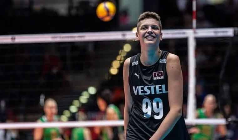 Ebrar Karakurt tarih yazıyor!