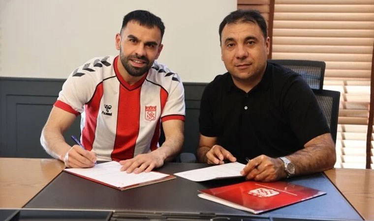 Sivasspor'da Murat Paluli'nin sözleşmesi uzatıldı