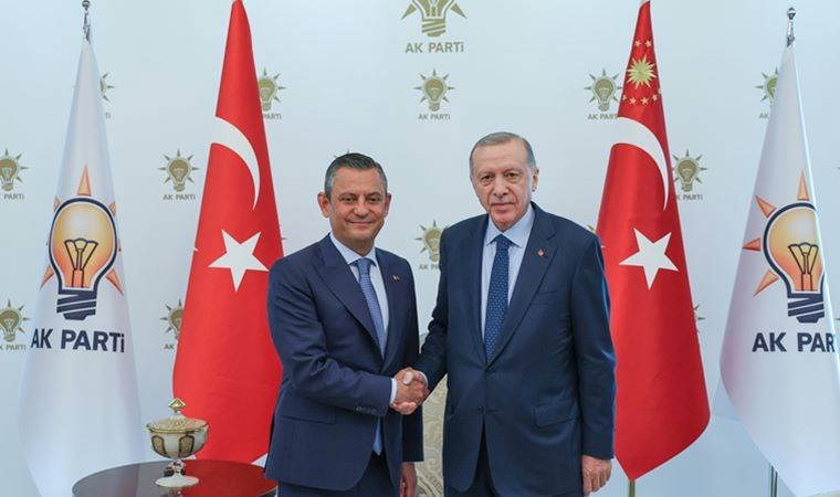 Taksim yasak, AKP binası serbest