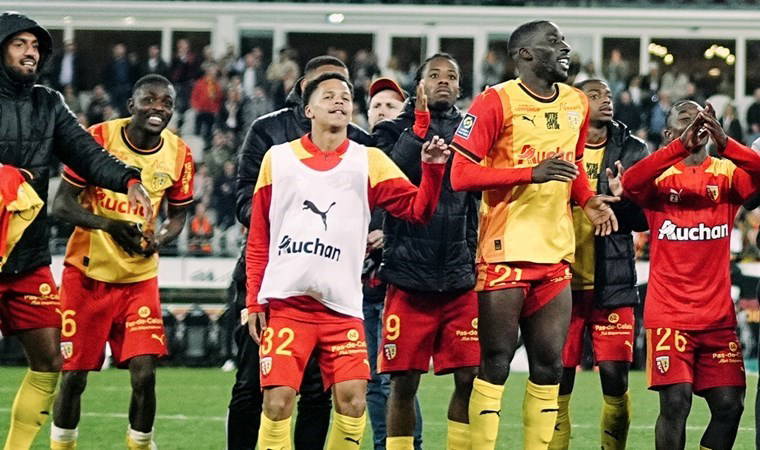 Lens sahasında Lorient'i rahat geçti