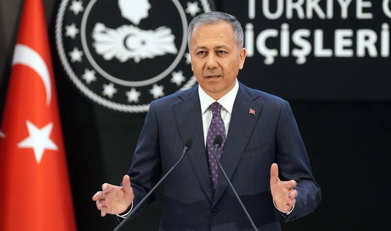 İçişleri Bakanlığı'nda 'beklenmedik' operasyon: Bakan Ali Yerlikaya'nın 4 yardımcısının yakınında görevli 69 polis geri çekildi!