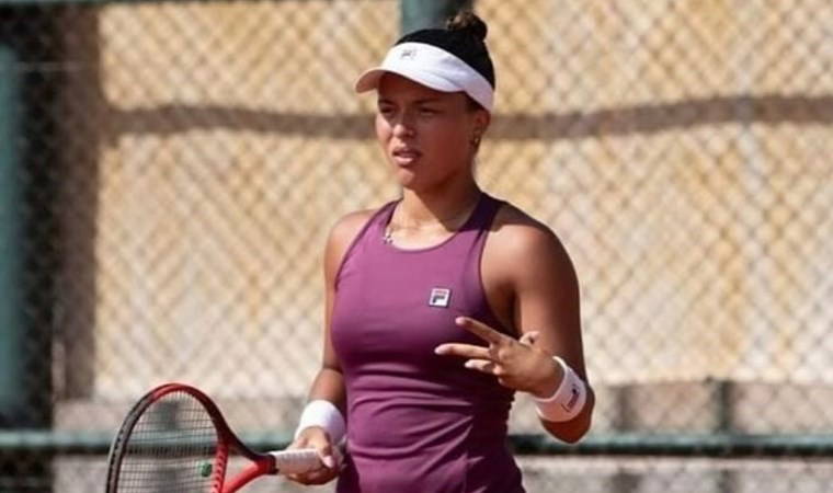 Alex De Souza'nın kızı Antalya'da tenis turnuvasına katıldı