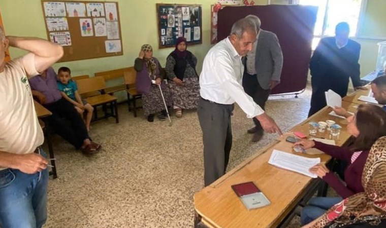 Hatay'da yurttaşlar sandık başına gitti: 780 seçmen oy kullandı
