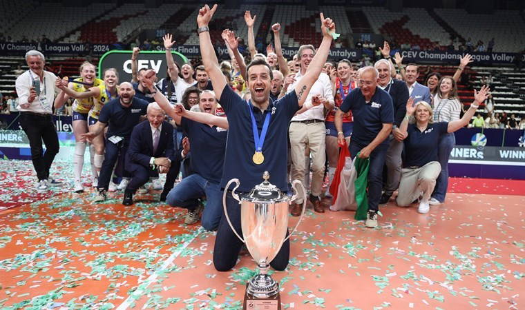 Daniele Santarelli'nin Imoco'su Antalya'da şampiyon oldu!