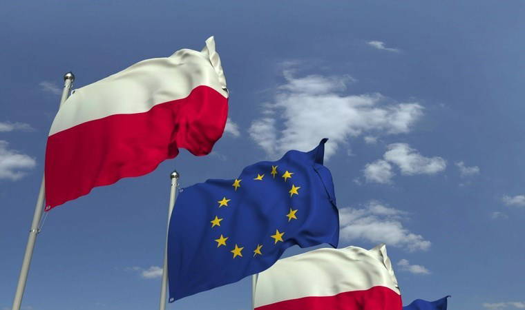 AB'den Polonya kararı: Süreci sonlandırdı