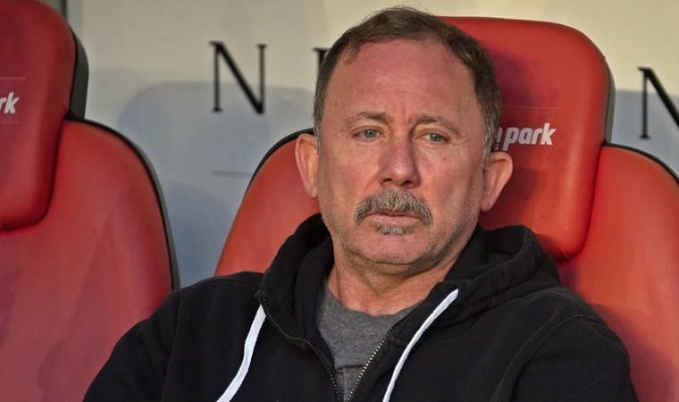 Adı Beşiktaş ile anılıyordu: Sergen Yalçın'dan Antalyaspor kararı!