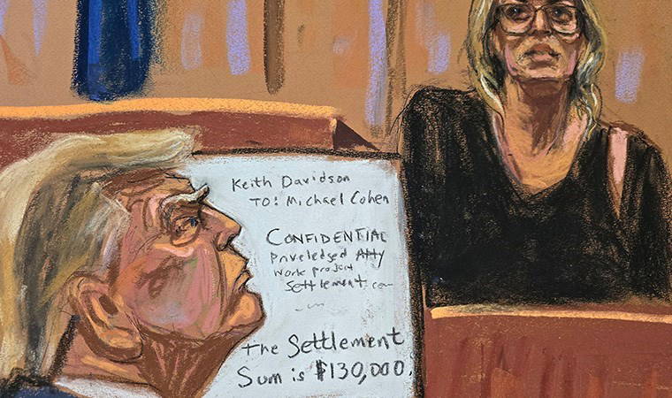 Trump ile eski porno yıldızı Daniels davasında hakim 'müstehcen detay' uyarısı yaptı