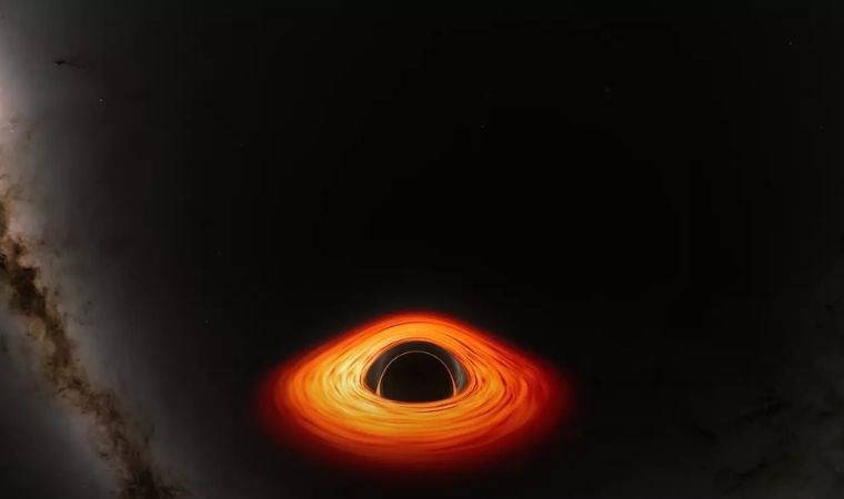 NASA açıkladı: Bir karadeliğe düşerseniz ne olur?