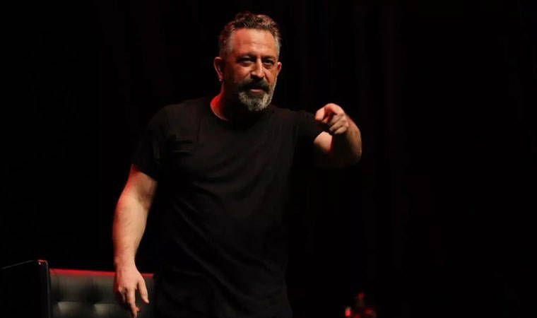 Cem Yılmaz sahneyi terk etti: Sebebi ise sonradan ortaya çıktı