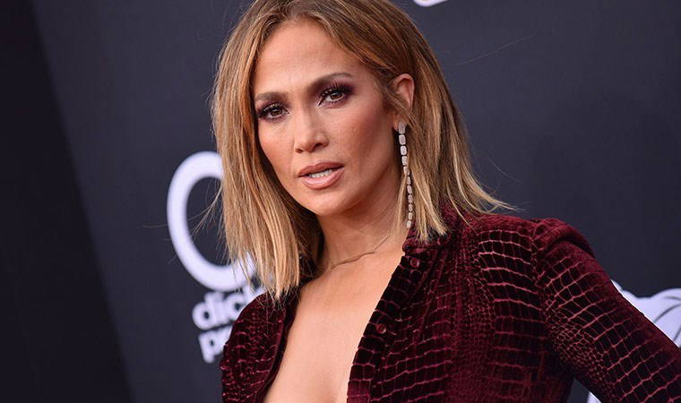 Jennifer Lopez turnesini neden iptal etti?