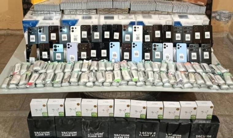 Şırnak’ta 22 milyon TL değerinde kaçak cep telefonu ele geçirildi