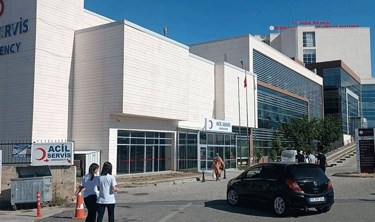 Düğünde atılan hava fişekler kalabalığın arasında patladı: 5 yaralı