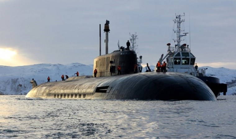 Rusya, Atlantik Okyanusu'nda yüksek hassasiyetli füzelerle tatbikat başlattı
