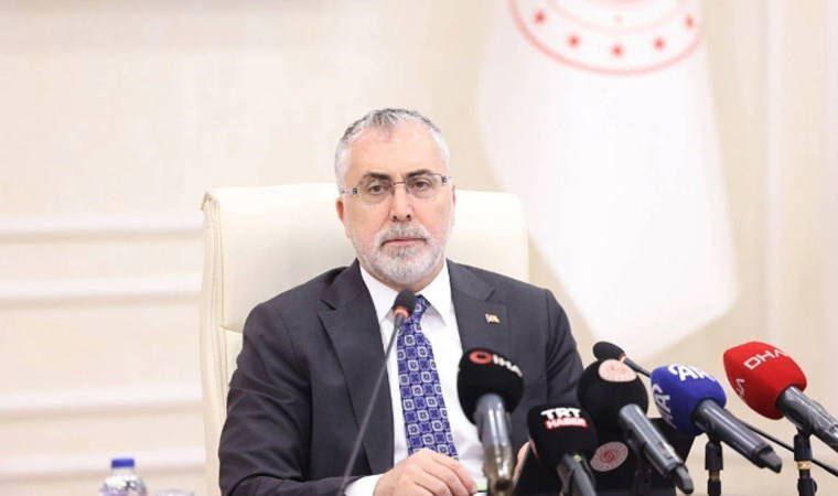 Bakan Işıkhan: 'İşveren ve çalışan arasındaki dengeyi koruyoruz'