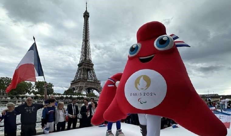 Paris, sportif oyunlara hazırlanırken sanatsal etkinliklere ev sahipliği yapıyor