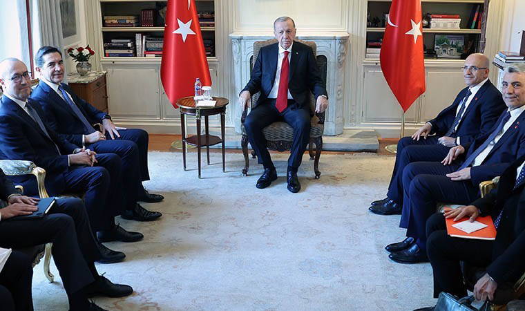 Erdoğan BBVA İcra Kurulu Başkanı Vila ile görüştü: Görüşmede Mehmet Şimşek de yer aldı