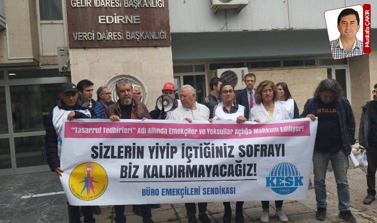 Kamu emekçileri, açlık sınırında yaşam savaşı verdiklerini söyledi, iktidarı eleştirdi: Memur ‘öğrenci evinde’
