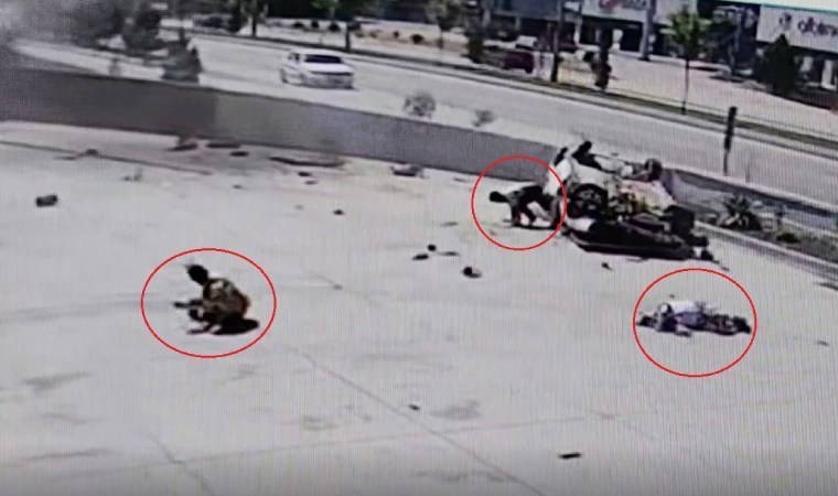 Kaza yaptığı araçtan emekleyerek çıktı: Yaralı bulunamadı!