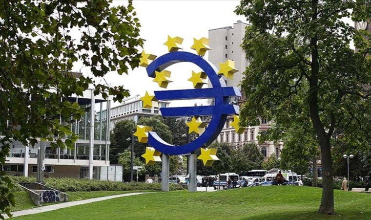 Euro Bölgesi'nde inşaat üretimi geriledi