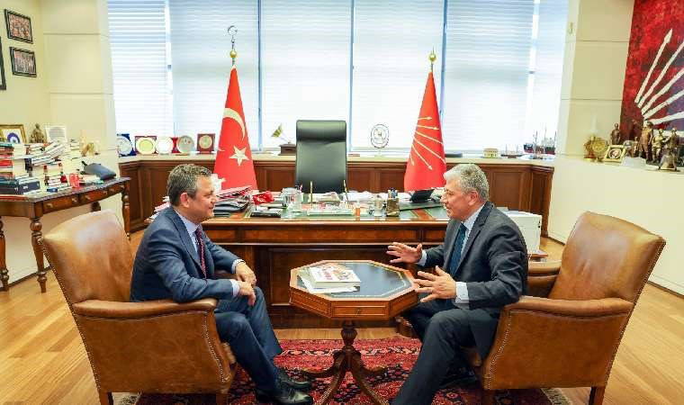 Özel'den Cumhuriyet'e demeç