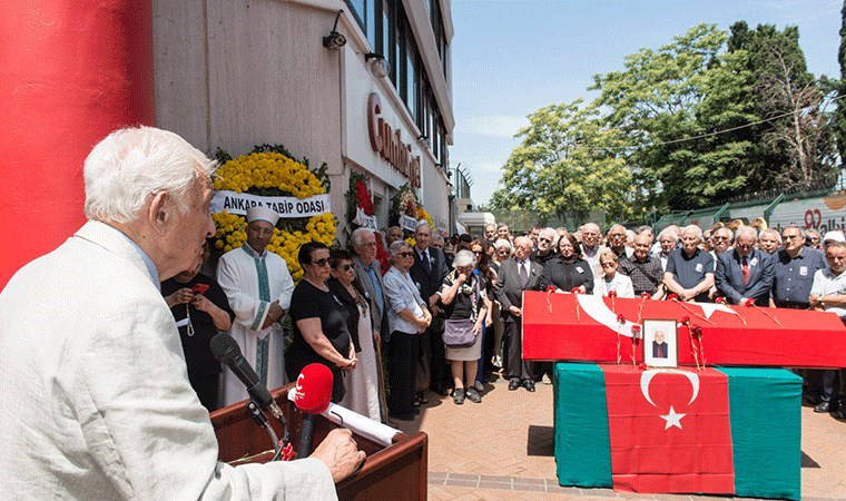 Cumhuriyet Gazetesi'nde veda