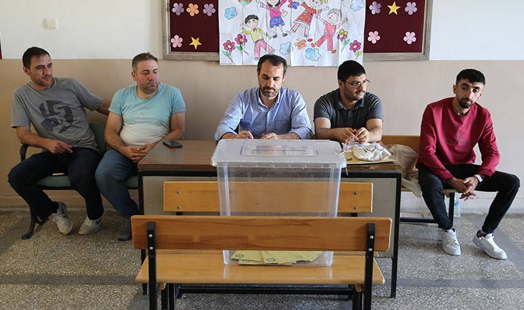 1 kişi ölmüş, muhtar istifa etmişti