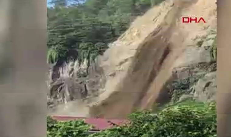 Rize ’de heyelan anı kamerada