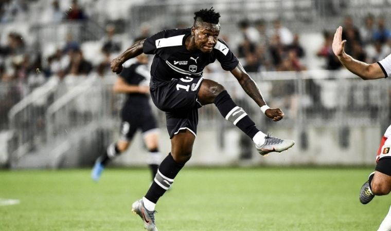 Samuel Kalu kimdir? Samuel Kalu kaç yaşında, nereli? Samuel Kalu hangi takıma transfer oldu?