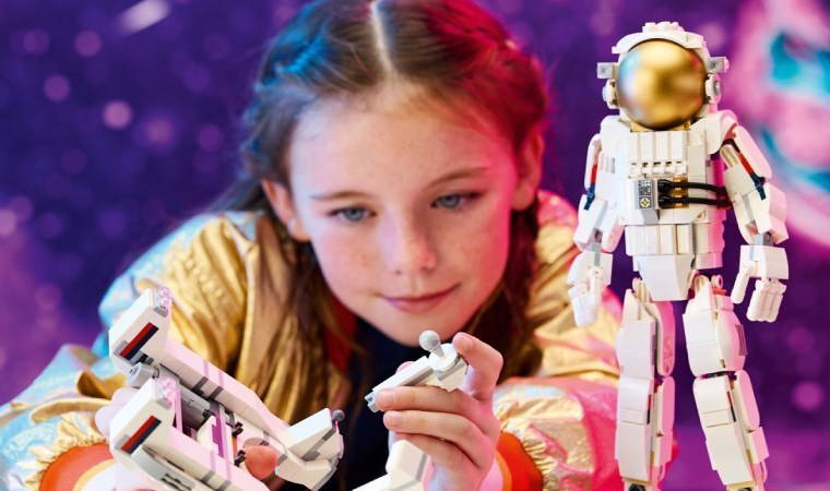 Türk çocuklarının gözü uzayda