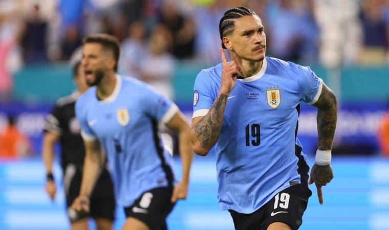 Copa America'da nefes kesen maçta Uruguay galip geldi!