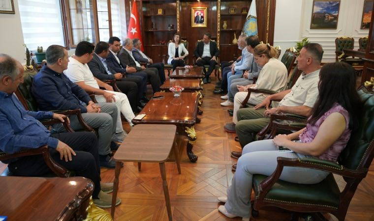 CHP heyetinden Diyarbakır Büyükşehir Belediyesi’ne ziyaret