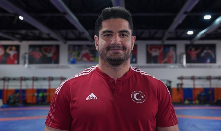 Paris 2024 Olimpiyat Oyunları'nda 11 Türk güreşçi mücadele edecek!