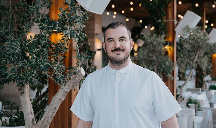 Ege’den dünyaya uzanan bir başarı hikayesi: Şef Osman Sezener