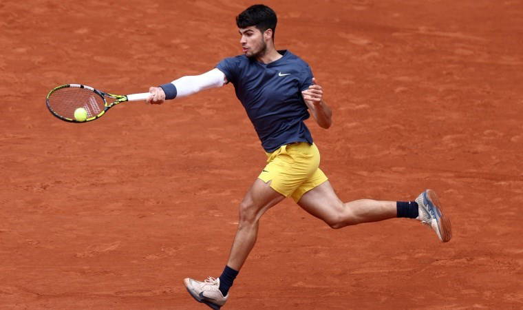 Carlos Alcaraz Fransa Açık'ta çeyrek finalde!
