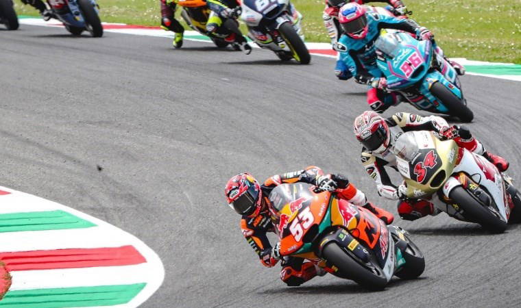 Deniz Öncü, Moto2'nin İtalya etabında 13. oldu