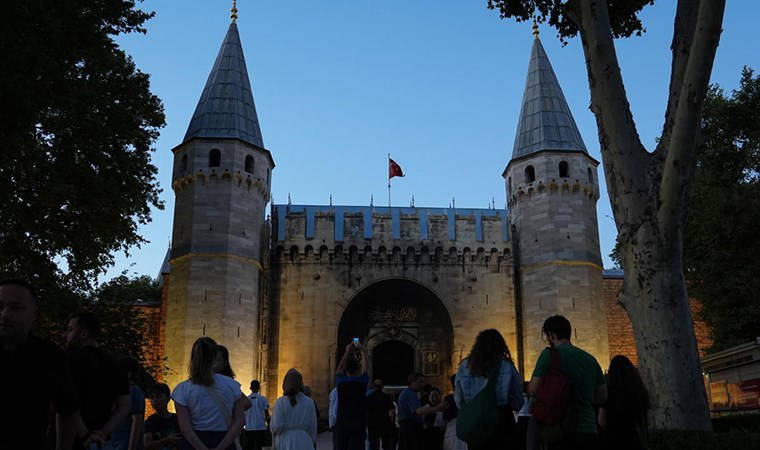 Topkapı Sarayı'nda ilk kez gece turları başladı