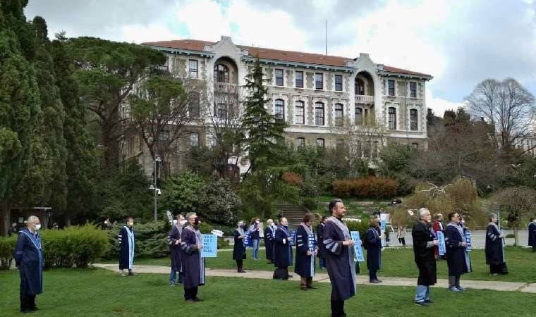 AYM, iktidarın Meclis’ten yetki almadan çıkardığı çok sayıda hükmü iptal etti