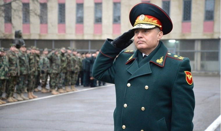 Rütbeleri ve madalyaları geri alınacak...