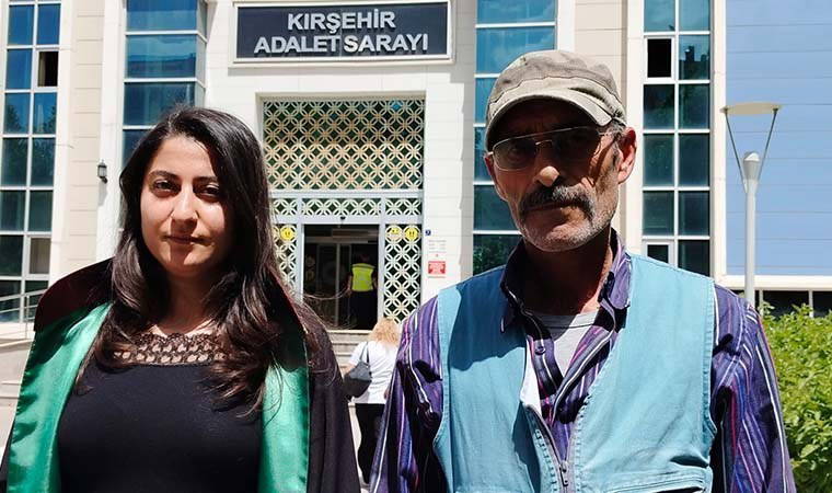 Bu kez adliyede... Fenomen muhtar adayı dolandırıldı, yine şiir okudu