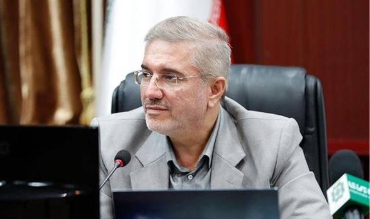 İran'da Cumhurbaşkanı Yardımcısı Menzur, cumhurbaşkanlığı seçimlerinde adaylıktan çekildi