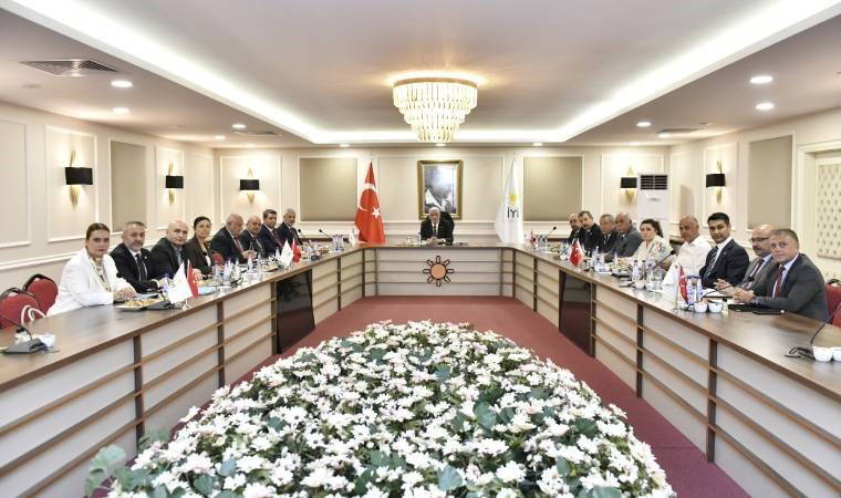 İYİ Parti'de Başkanlık Divanı toplandı