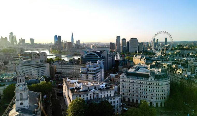 Milyonerler İngiltere'yi terk ediyor: