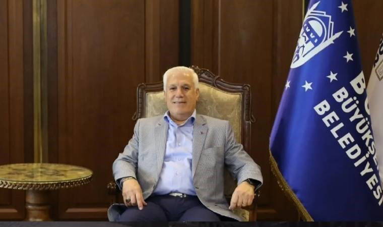 Türkiye’de ilk...Büyükşehir Belediye Başkanı makamını ilçeye taşıdı