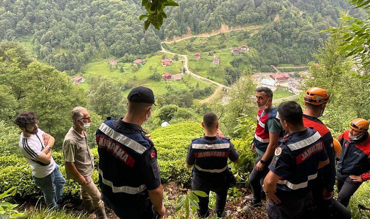 Çay bahçesinde erkek cesedi bulundu