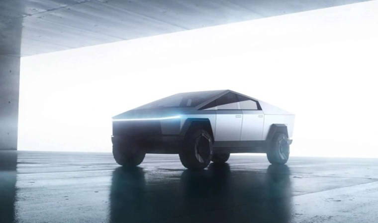 İklim aktivistleri elektrikli Tesla'yı tahrip etti! Eylemin nedenini açıkladılar: 'Tam bir güvenlik felaketi'