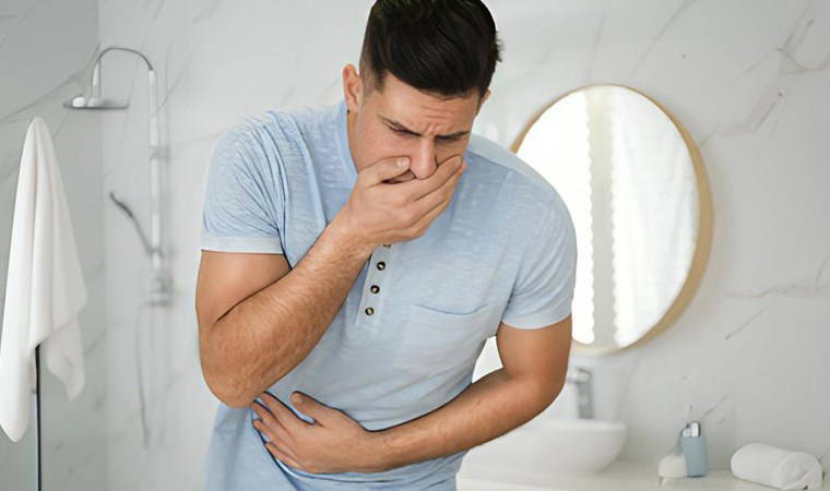 Sıcaklık artışıyla beraber bulantı, kusma ve ishal vakalarına dikkat!