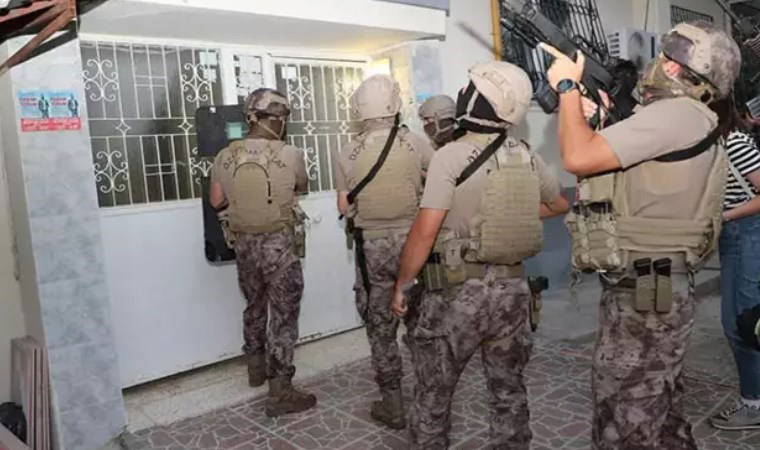 21 ilde yasadışı bahis operasyonu: 24'ü lisanslı soporcu 51 tutuklama