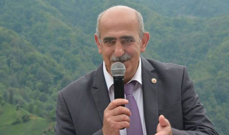 AKP'li eski başkan sokak ortasında öldürüldü