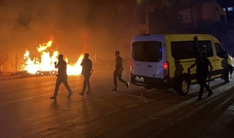 Yandaşın 'Suriyeli' telaşı üzerine Akar'dan açıklama